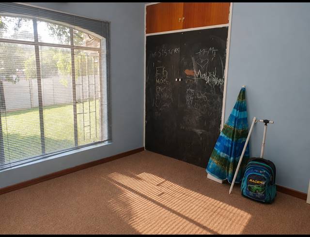 4 BEDROOM HOUSE FOR SALE IN SAFARI GARDENS